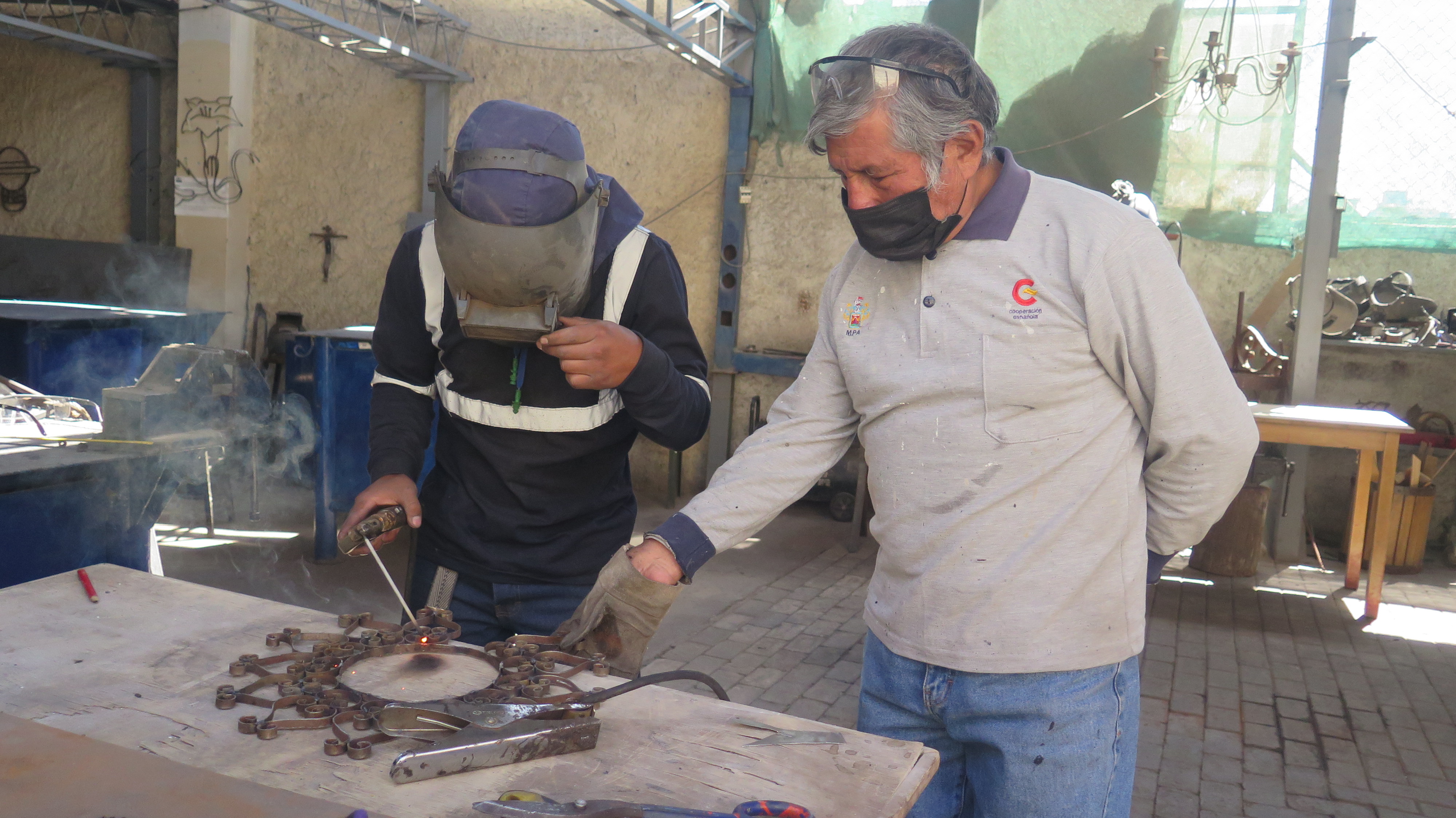 ESCUELA TALLER DE AREQUIPA Y COLCA CONTINUAN FORMANDO JÓVENES